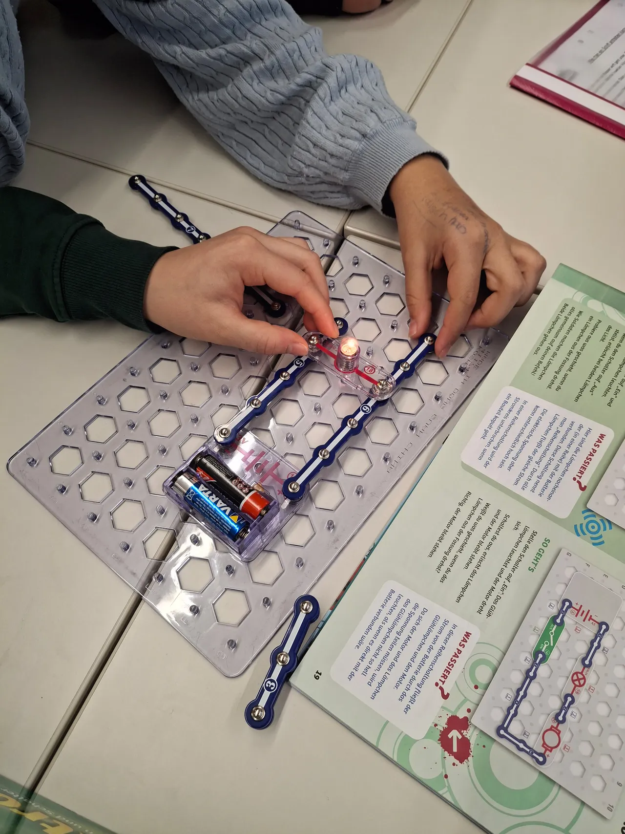 Elektrokasten im MINT-Unterricht